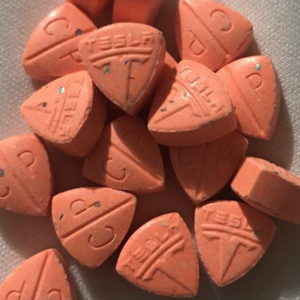Achetez des pilules Tesla orange CP en ligne
